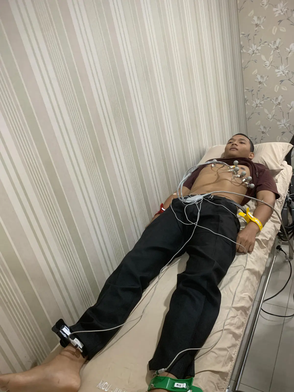 Medical check up — 06